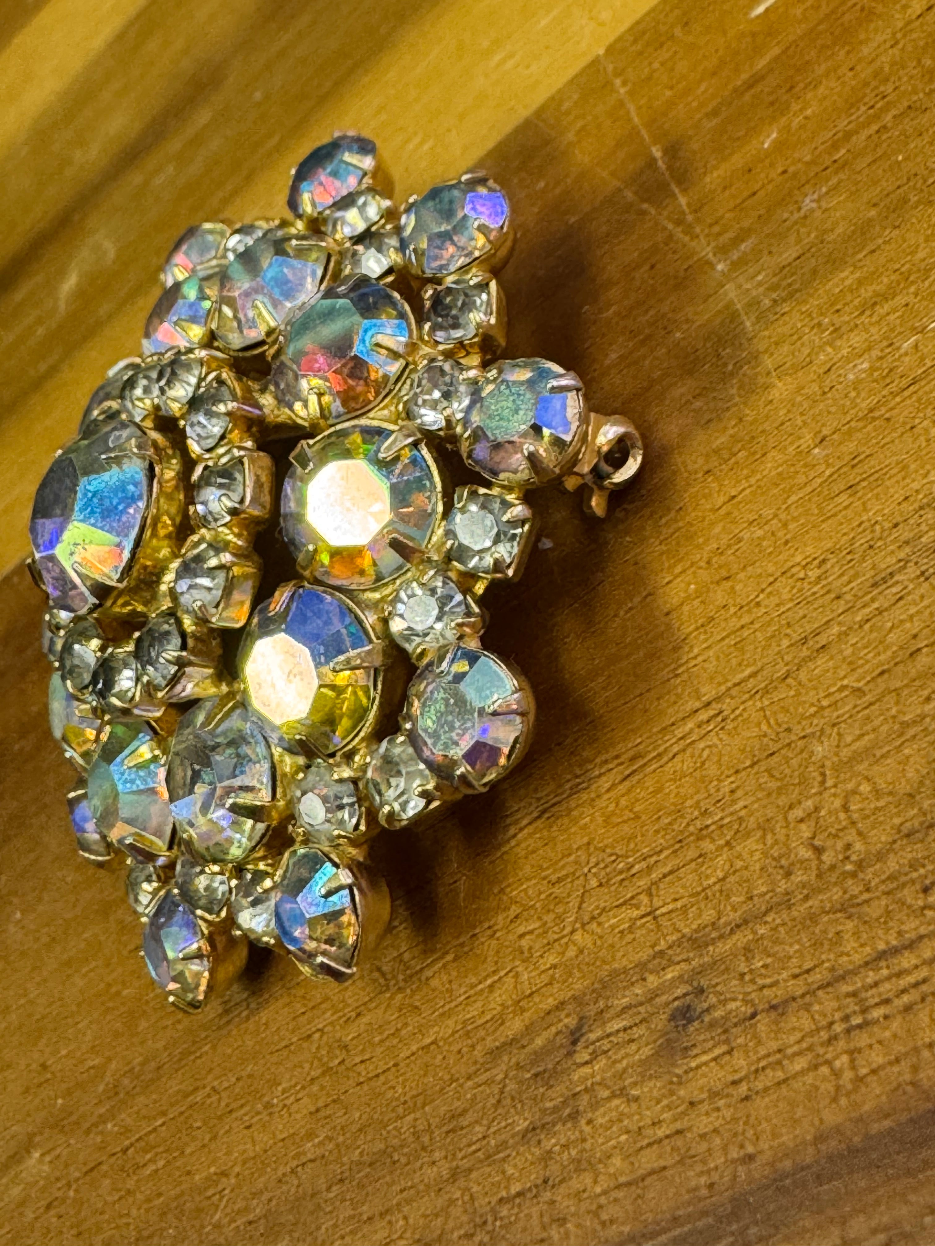 Vintage Aurora Borealis Faceted Layered Rhinestone Brooch