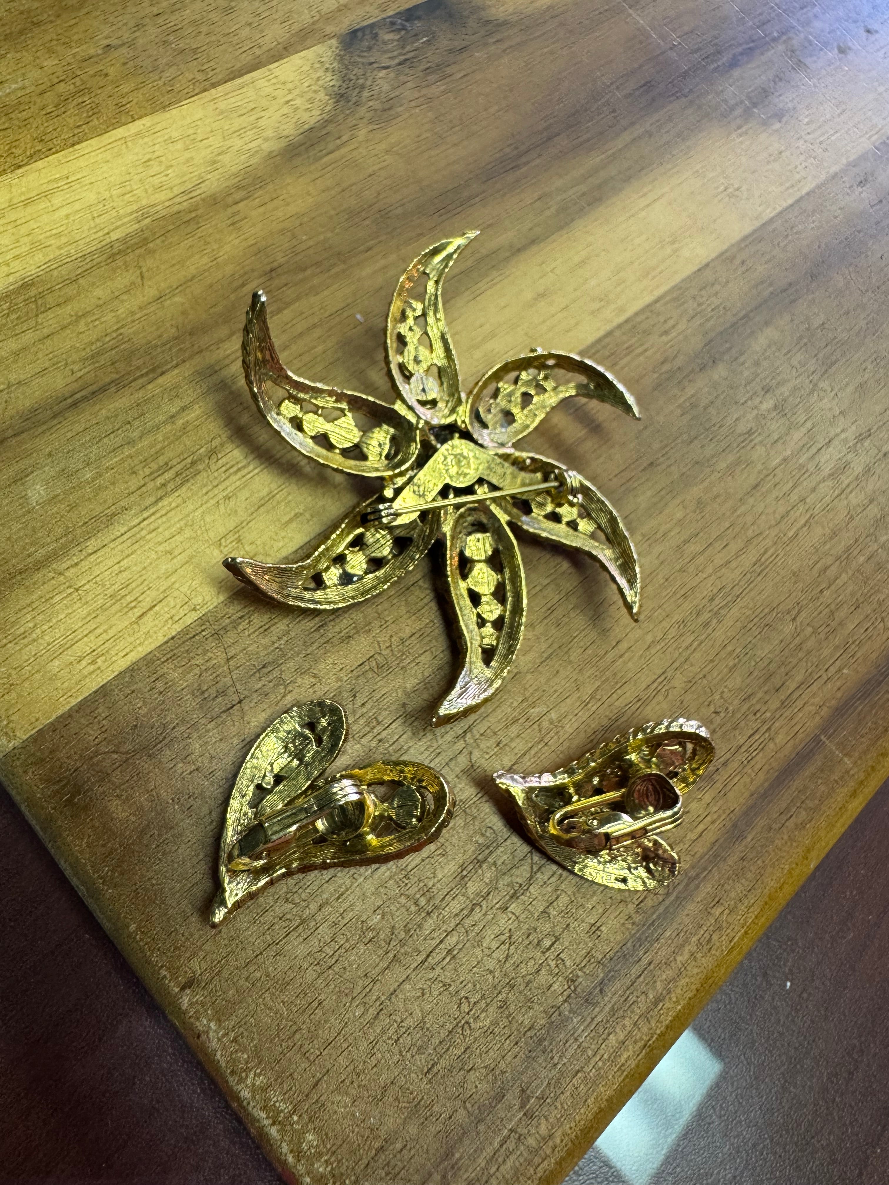Vintage Starfish Brooch set