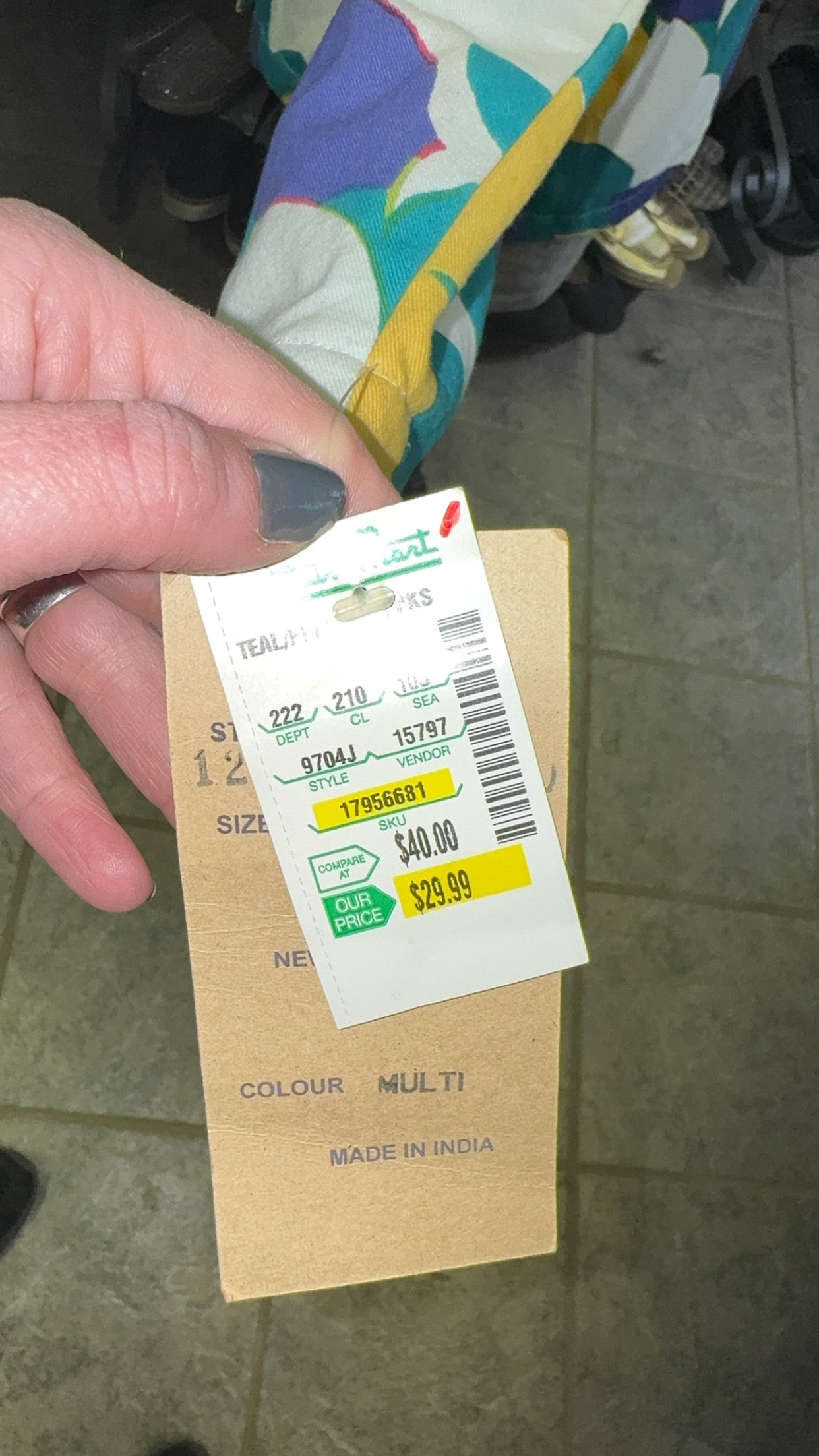 Vintage Life Style Button Top size medium